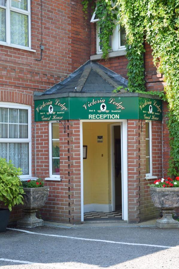 Victoria Lodge Guest House Salisbury Bagian luar foto