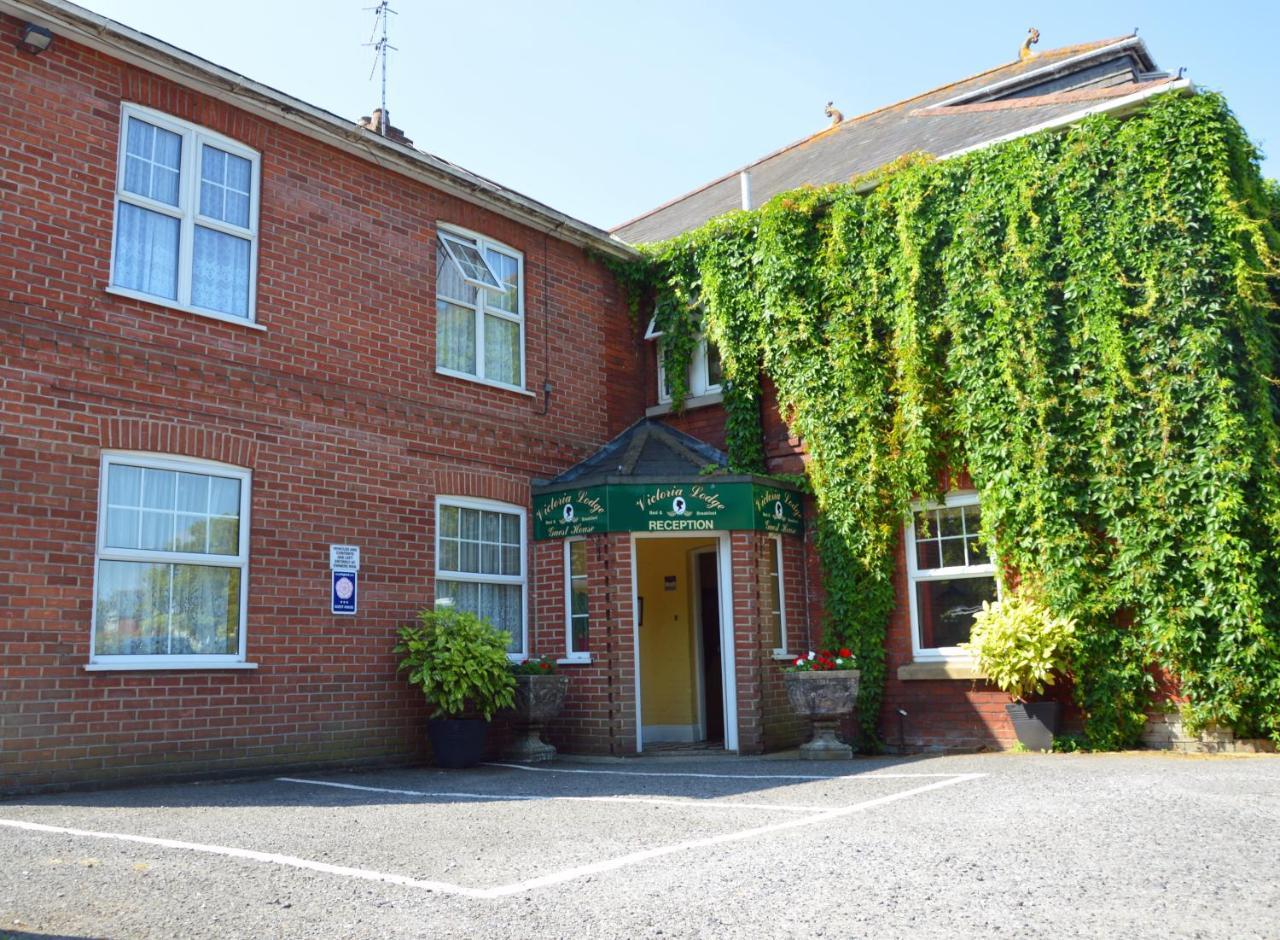 Victoria Lodge Guest House Salisbury Bagian luar foto